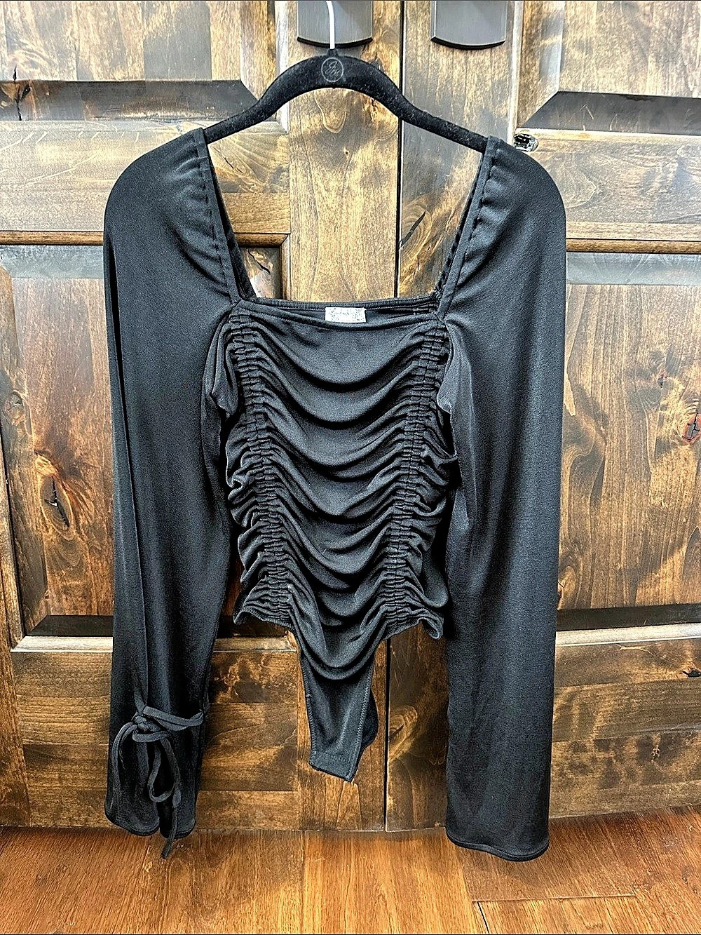 🌻🌻 NEW Free People Ruched Square- neck  Long Sleeve bodysuit